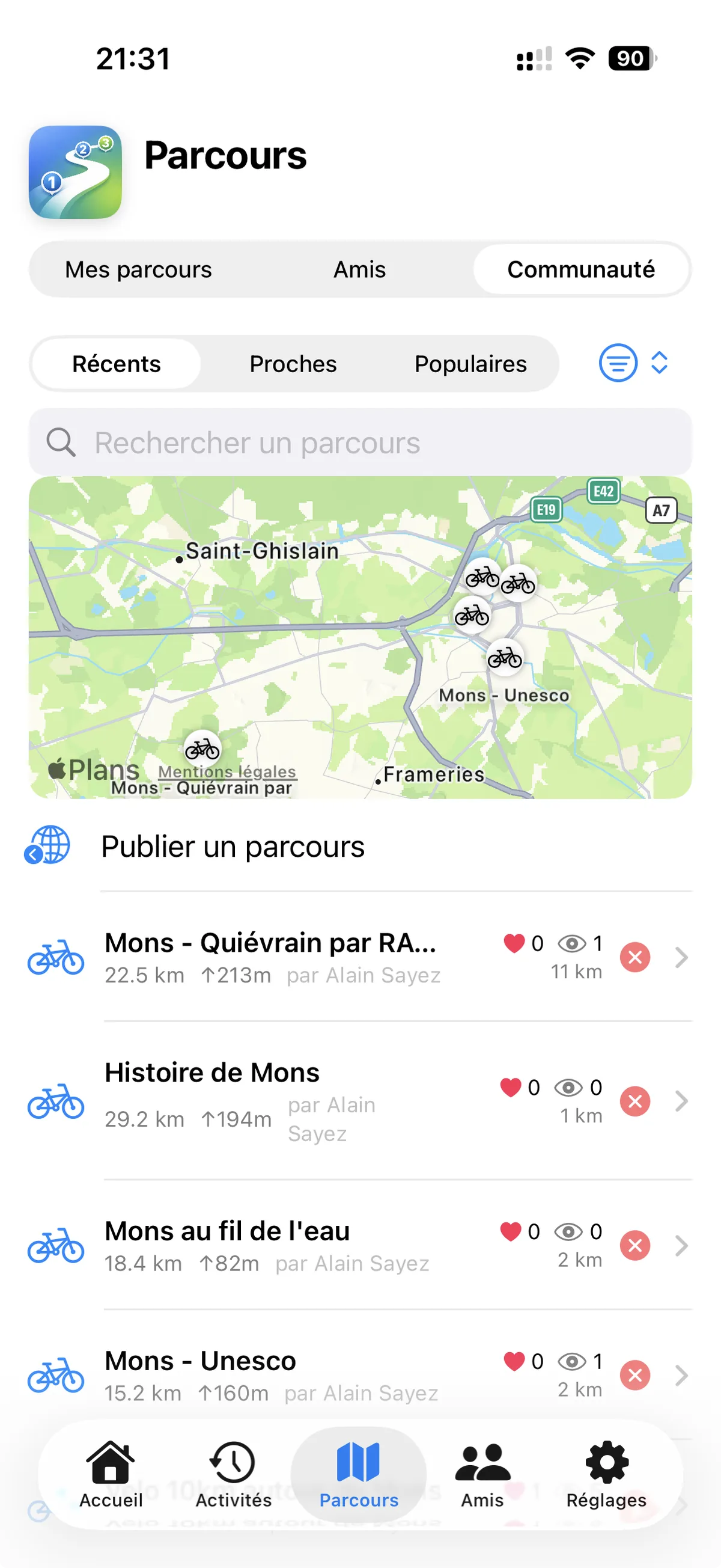 Onglet Communauté : carte interactive des parcours publiés, filtres récents/proches/populaires, liste de parcours partagés par d'autres utilisateurs