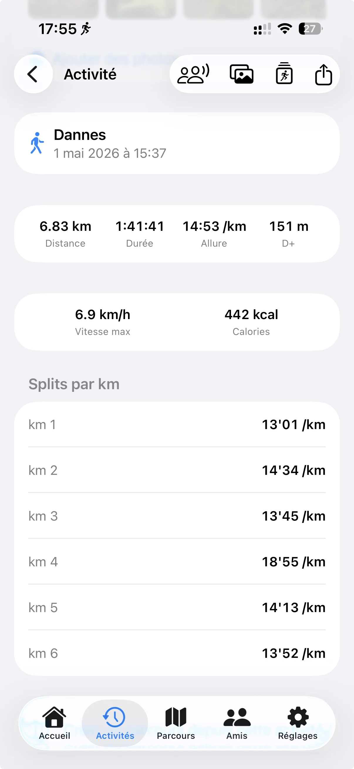 Stats détaillées d'une marche : 6,83 km, durée 1 h 41, allure 14:53/km, dénivelé positif 151 m, vitesse max 6,9 km/h, 442 kcal, splits par kilomètre du km 1 au km 6 avec allure individuelle